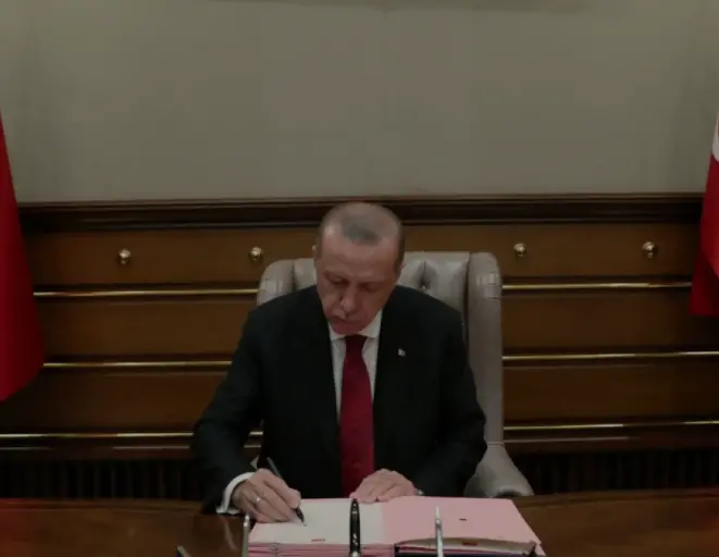 Cumhurbaşkanı Erdoğan imzalı büyükelçi ve rektör atamaları yayımlandı