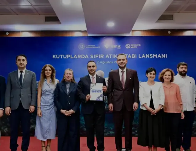 Kutuplarda Sıfır Atık Kitabı Tanıtıldı