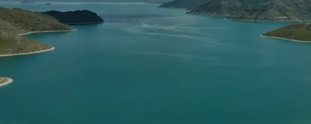 Van Gölü Deveboynu Yarımadası Türkiye'nin 54. Milli Parkı Oldu