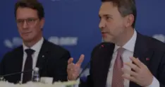 Bakan Bayraktar Almanya ile Yeni Nesil Enerji Ortaklıkları Kuruyor