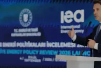 Bakan Bayraktar Türkiye'nin 2040 Yeni Enerji Mimarisi Planını Açıkladı