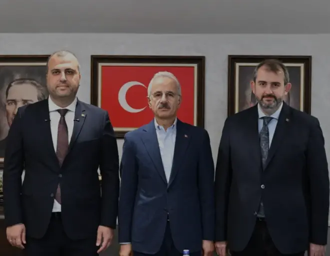 Bakan Uraloğlu İstanbul için 600 kilometre yeni metro hedefi koydu