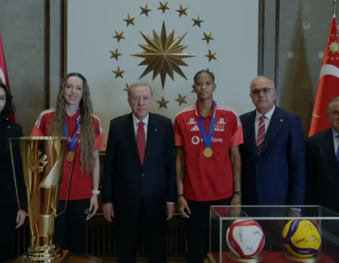 Cumhurbaşkanı Erdoğan A Millî Kadın Voleybol Takımını Kabul Etti