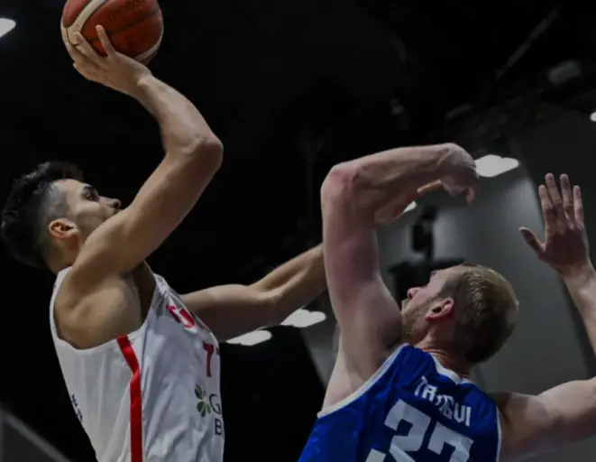 İletişim Başkanı Duran A Millî Erkek Basketbol Takımını Kutladı