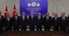 Bakan Işıkhan ve ASKON Arasında Mesleki Yeterlilik İş Birliği