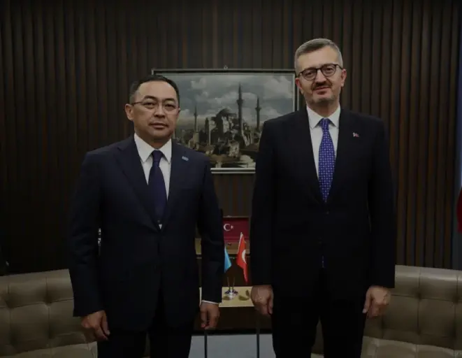 İletişim Başkanı Duran ve Bakan Kırıkbayev İş Birliğini Görüştü